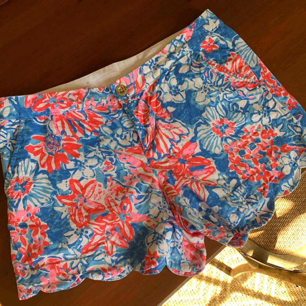 Lilly Pulitzer Pop Glow Buttercup Shorts